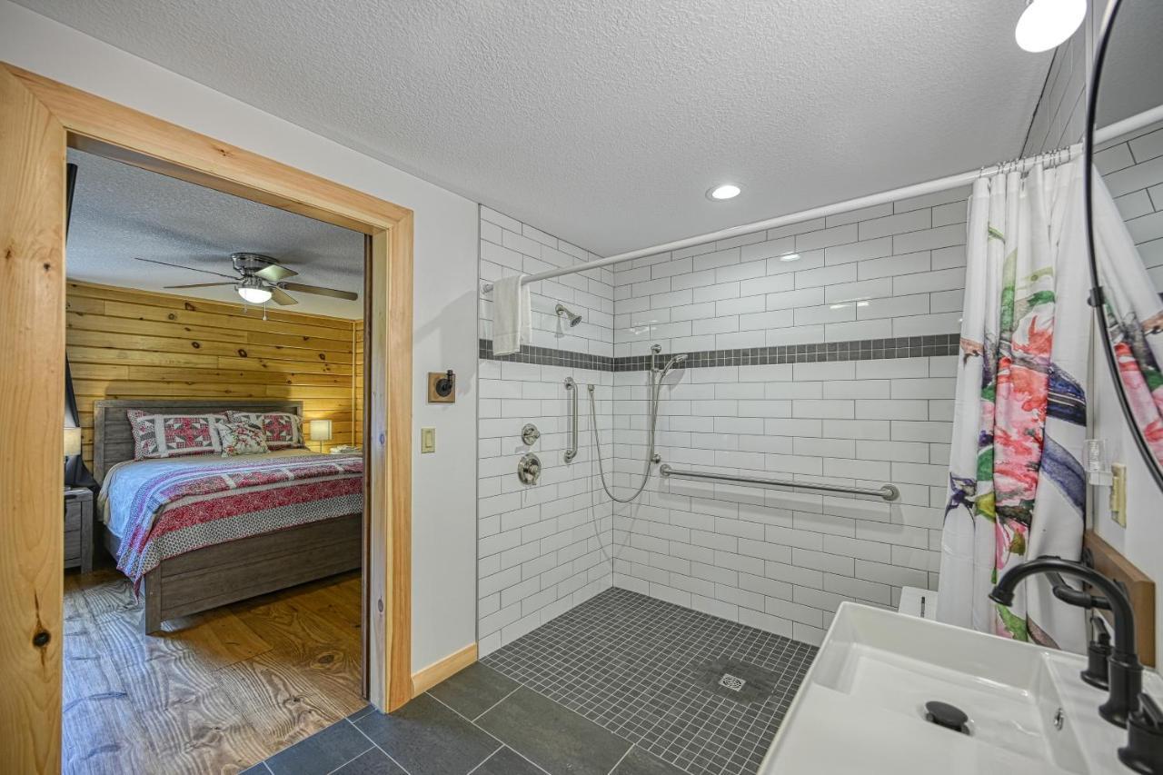 Curb-Free Chalet แมคเฮนรี ภายนอก รูปภาพ